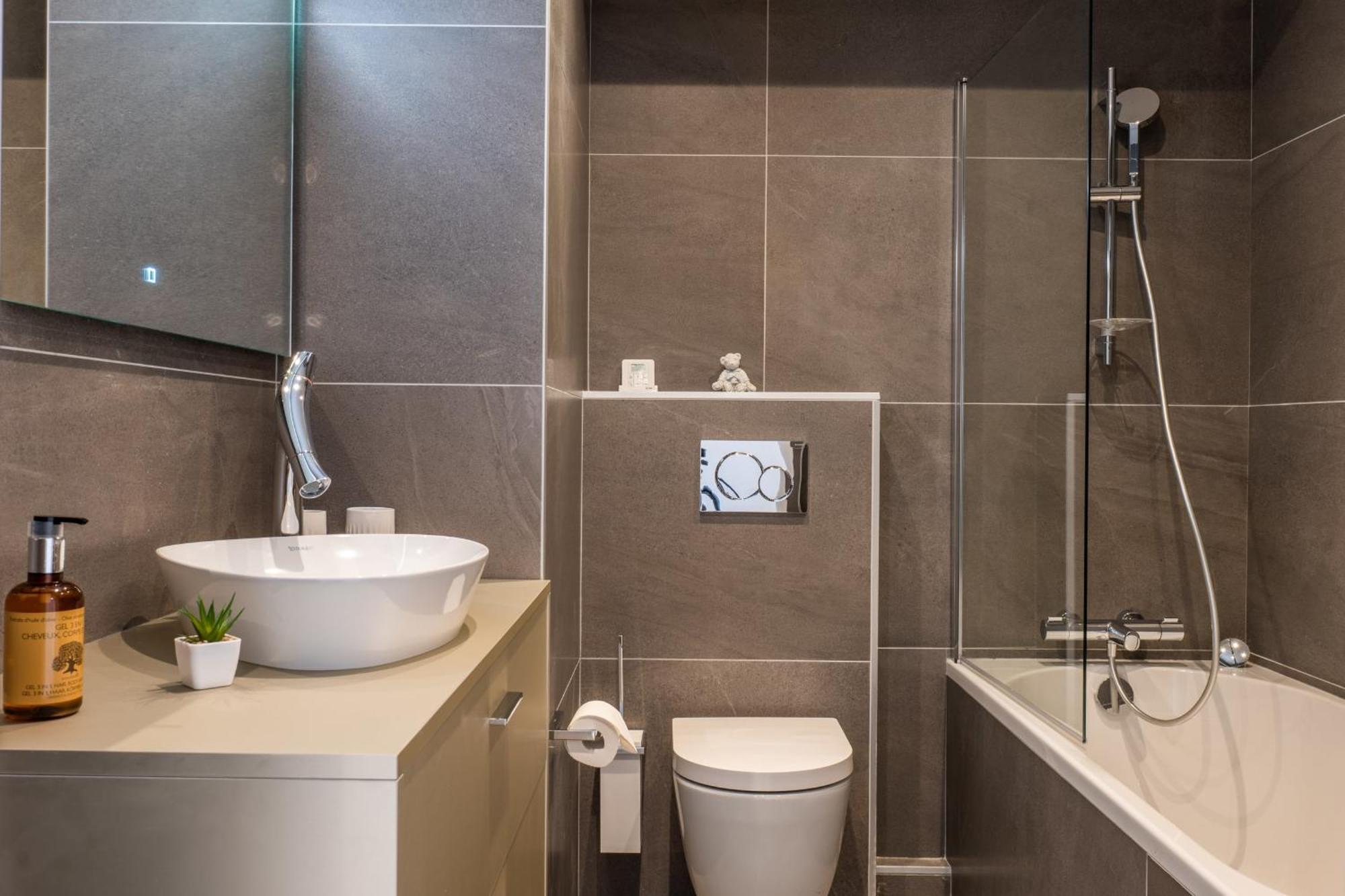 3-room Luxury With Pool And Sea View Steps From The Apartment *